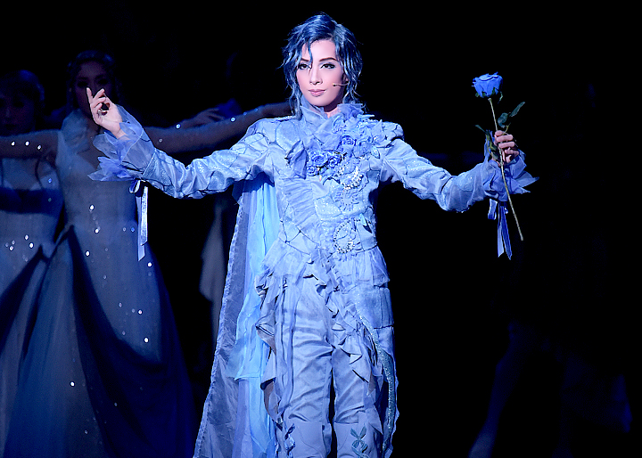 劇照| 『A Fairy Tale －藍玫瑰精靈－』 『Charme!』 | 寶塚歌舞劇的 
